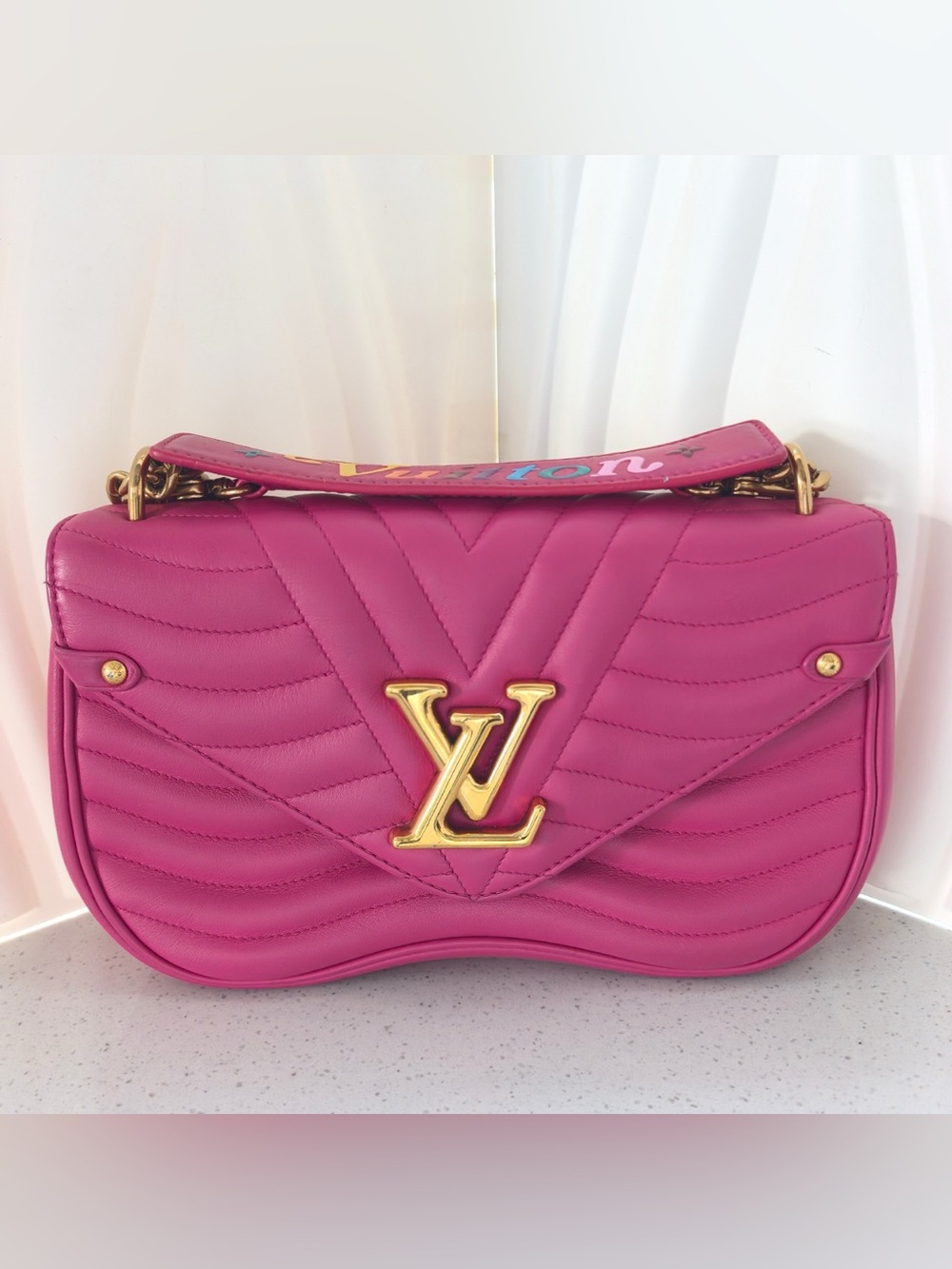 Louis Vuitton New Wave Chain bag MM Hot Pink Quilted Shoulder Bag - Picture 1 of 14